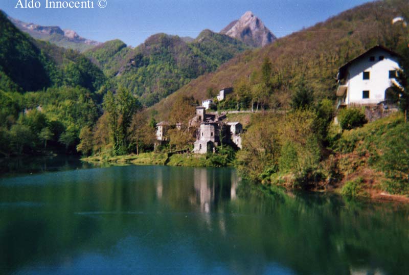 ALTRA IMMAGINE DEL LAGO DI ISOLA SANTA