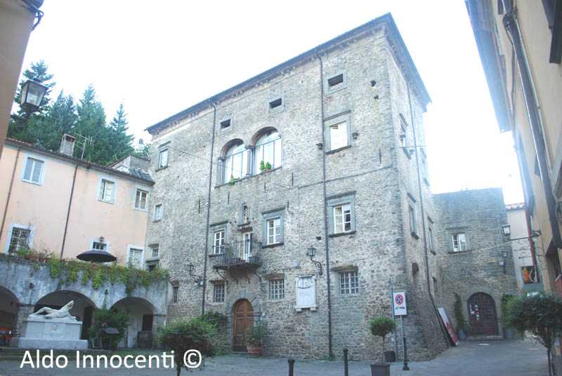 LICCIANA NARDI: CASTELLO 5' IMMAGINE