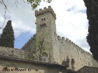 CASTELLO DI STROZZAVOLPE: TORRIONE E MURA