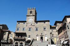 CORTONA: PALAZZO COMUNALE 2� IMMAGINE