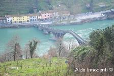 BORGO A MOZZANO: PONTE DEL DIAVOLO 12' IMMAGINE