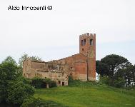 PIEVE DI S. GIOVANNI A CORAZZANO: CAMPANILE E ABSIDE 1� IMMAGINE