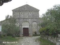 FACCIATA DELLA PIEVE DI SAN GIOVANNI BATTISTA A CORSANO