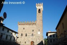 SCARPERIA: PALAZZO DEI VICARI 7' IMMAGINE
