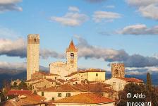 SERRAVALLE PISTOIESE: VEDUTA DEL BORGO DALLA ROCCA NUOVA 1' IMMAGINE
