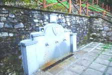 SORGENTI TERMALI DI CHITIGNANO: SORGENTE BUCA DEL TESORO 5' IMMAGINE