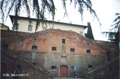 SCALINATA DELLA VILLA MEDICEA A CERRETO GUIDI