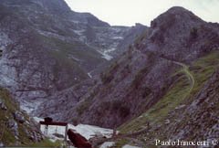 LA MONOROTAIA SALE LUNGO I FIANCHI DEL SELLA
