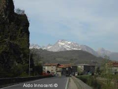 ALTRA IMMAGINE DI PIAZZA AL SERGIO E DEL MONTE PISANINO
