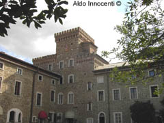 CASTELLO DI POMAIA: QUARTA IMMAGINE